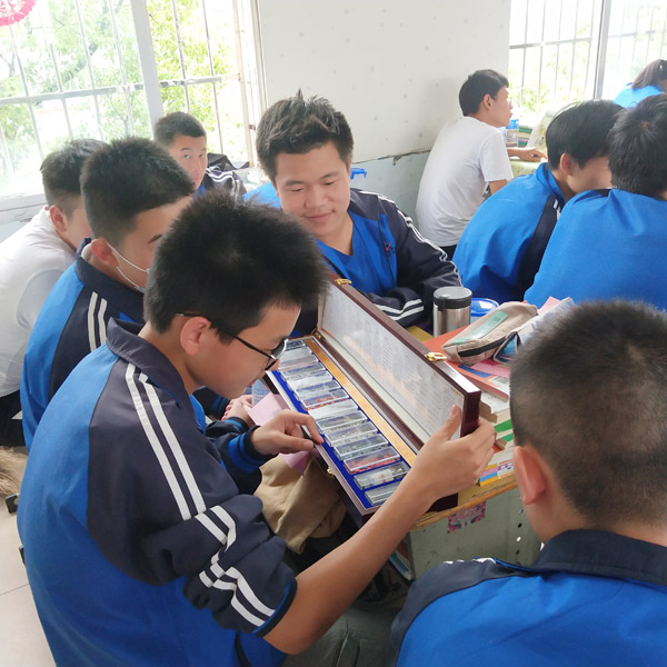 图片3.jpg 图片3.jpg