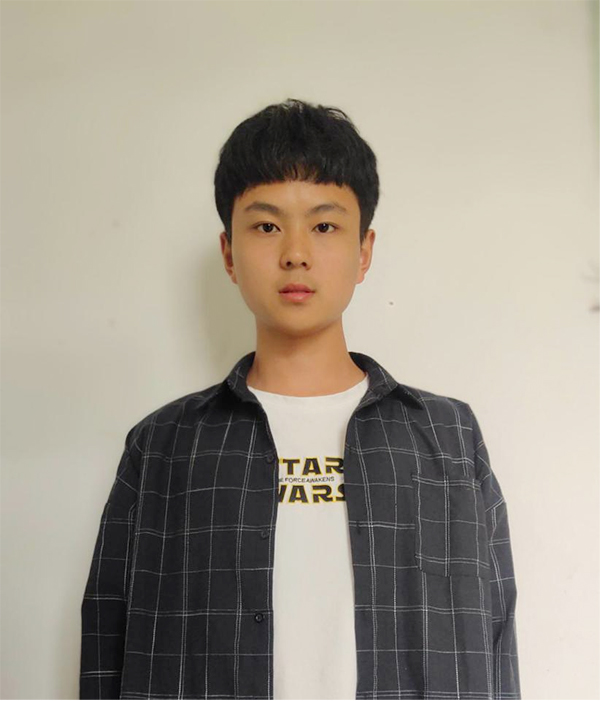 何承华1.jpg